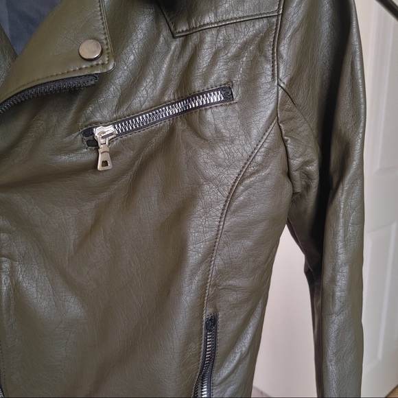Hunter green leather jacket - Picture 3 of 5